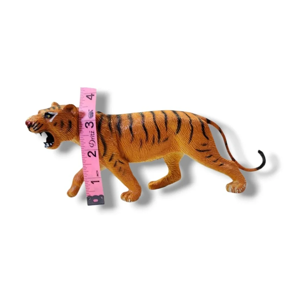 Vintage 1987 Toy Tiger Figure Animal Plastic /‎ PVC